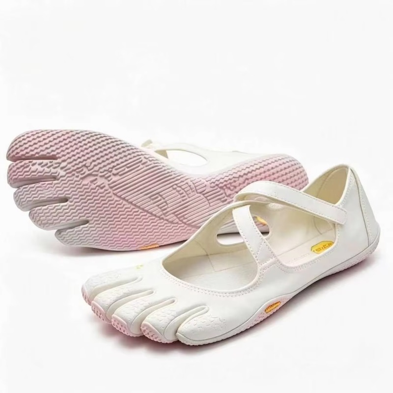 Disponibili Scarpe a Cinque Di - Pilates Yoga Shoes recensione e prezzo
